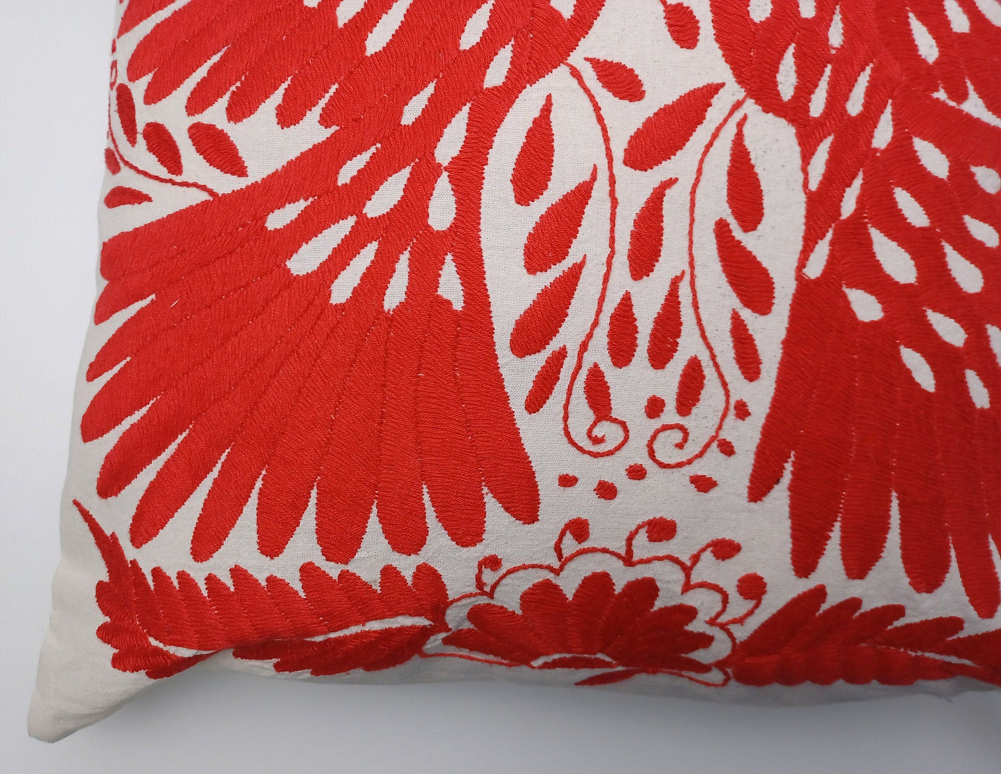 Mexican hand embroidered pillow cover, Otomi pillow cover, Mexico pillow, Mexican pillow cover