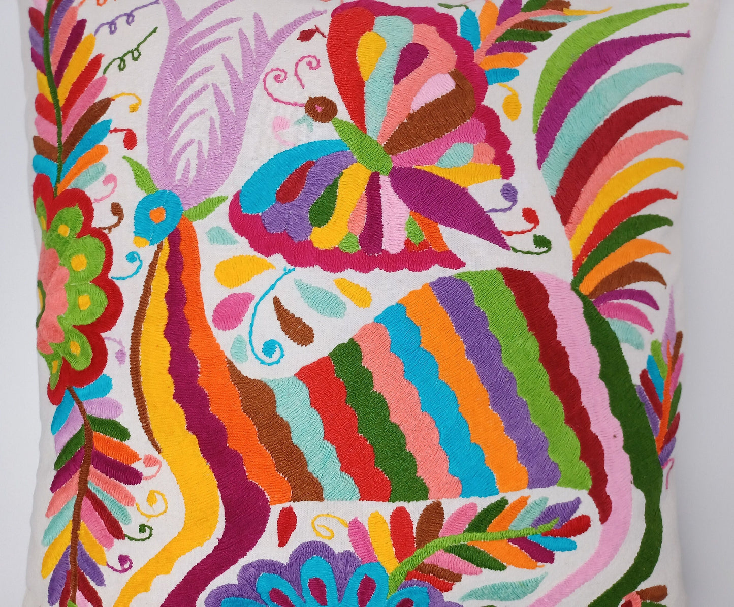 Otomi Kissenbezug, Made in Mexico, hangbestickter mexikanischer Kissenbezug