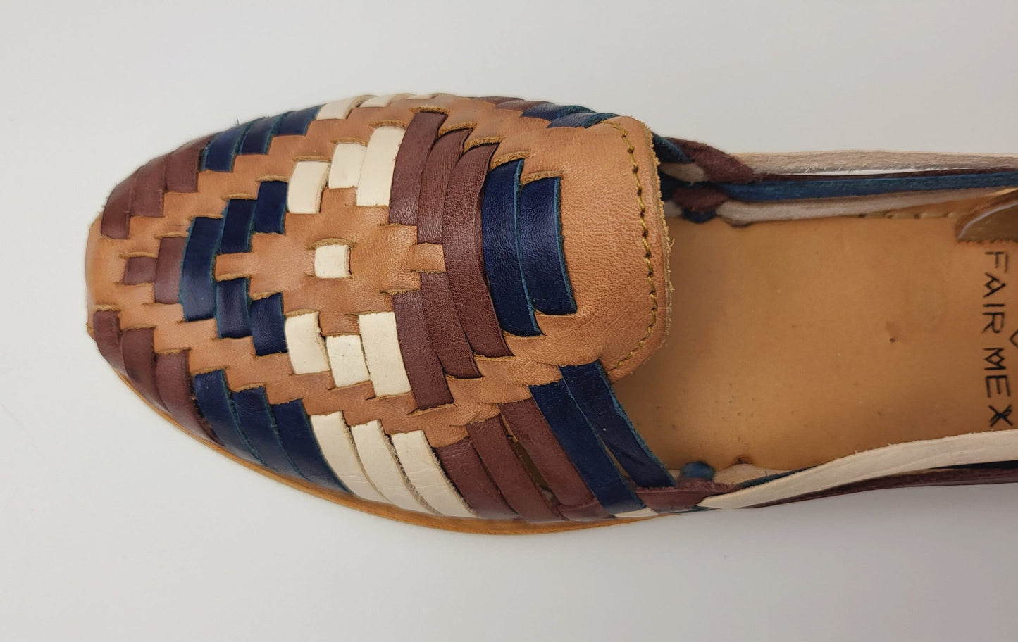 Mexican Huaraches, Women's Leather Sandals, Flat Sandals with Closed Toe, Handmade Women's Sandals, Genuine Leather Shoe