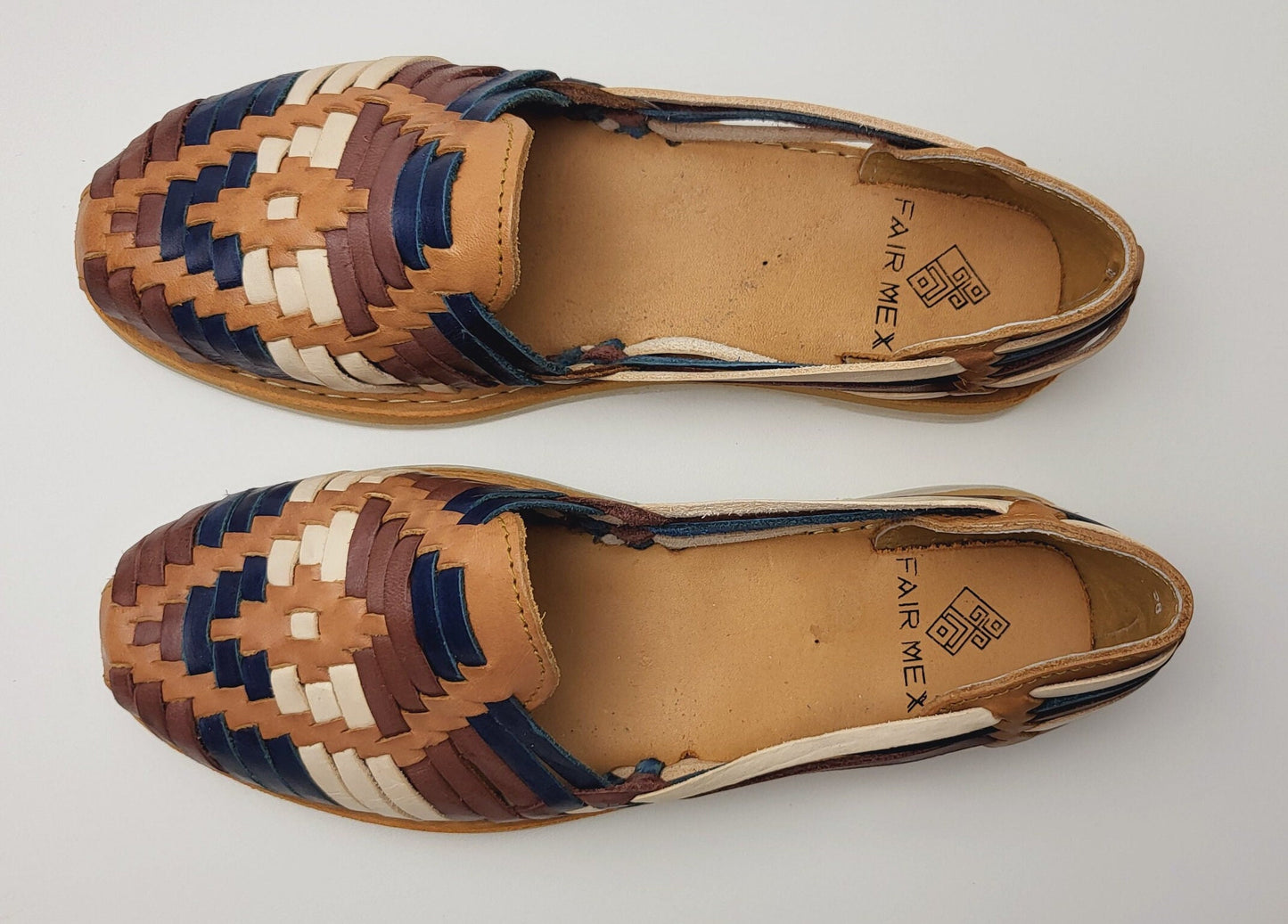Mexican Huaraches, Women's Leather Sandals, Flat Sandals with Closed Toe, Handmade Women's Sandals, Genuine Leather Shoe