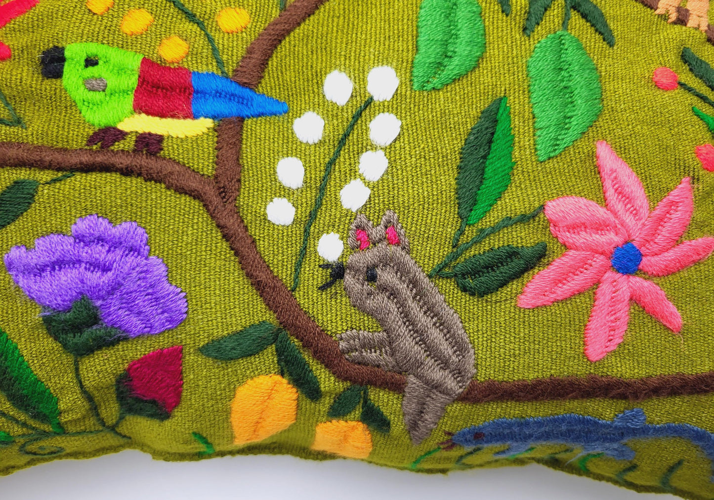 Magnifique housse de coussin à imprimé animalier mexicain – Fabriquée à la main au Chiapas