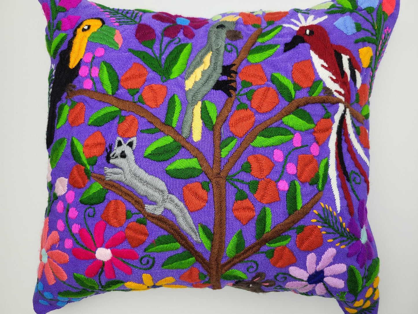 Beautiful Mexican animal print cushion cover – Handmade in Chiapas