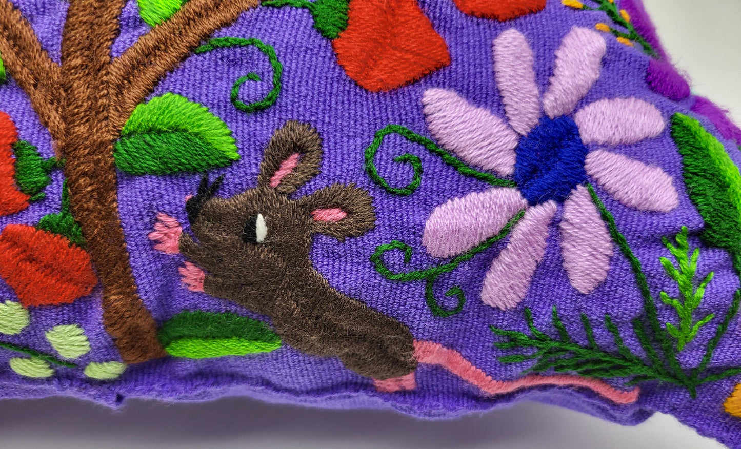 Beautiful Mexican animal print cushion cover – Handmade in Chiapas