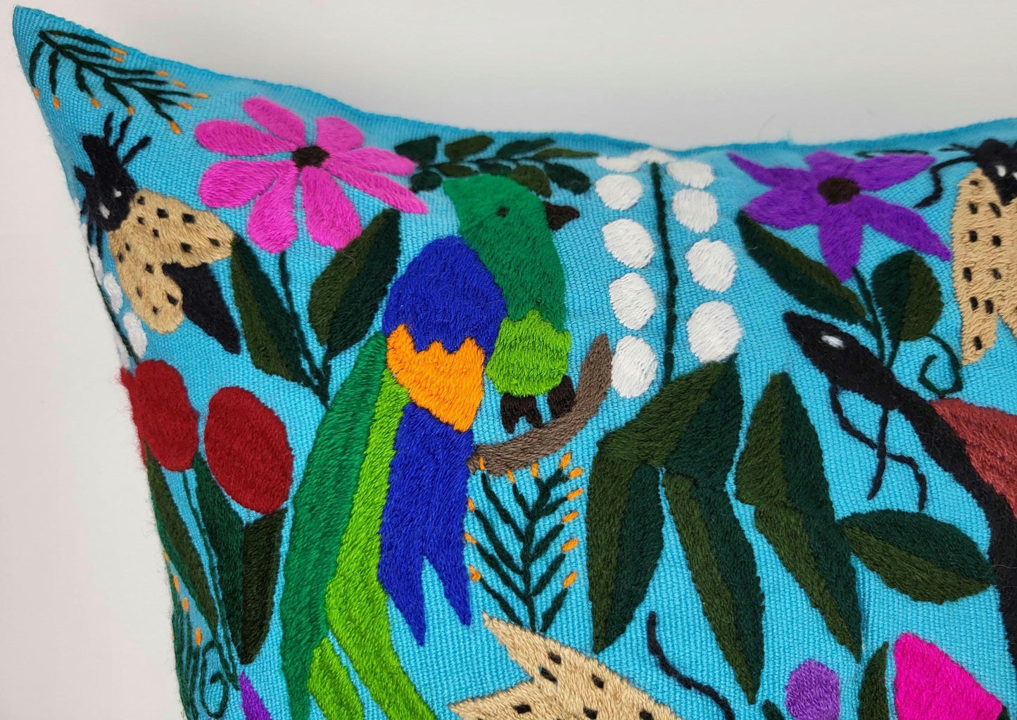 Magnifique housse de coussin à imprimé animalier mexicain – Fabriquée à la main au Chiapas