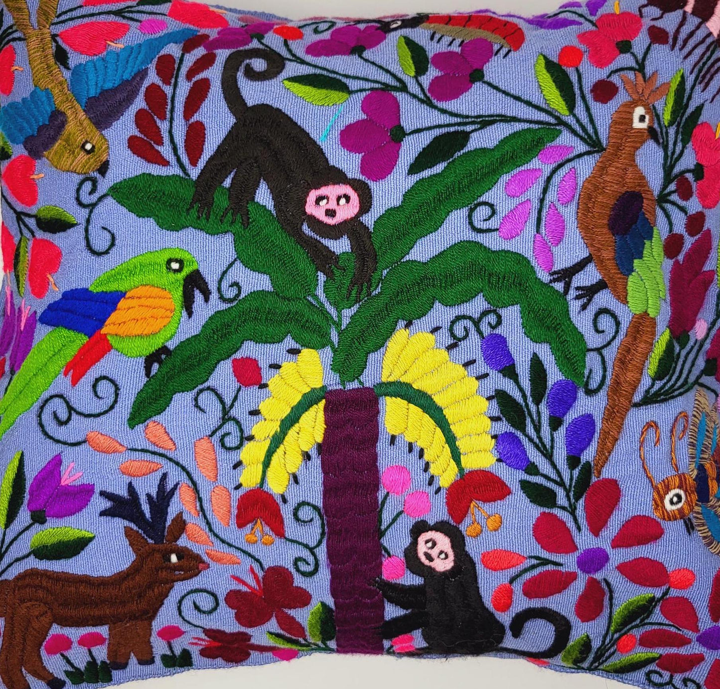 housse de coussin brodée et tissée à la main, housse de coussin motif animalier