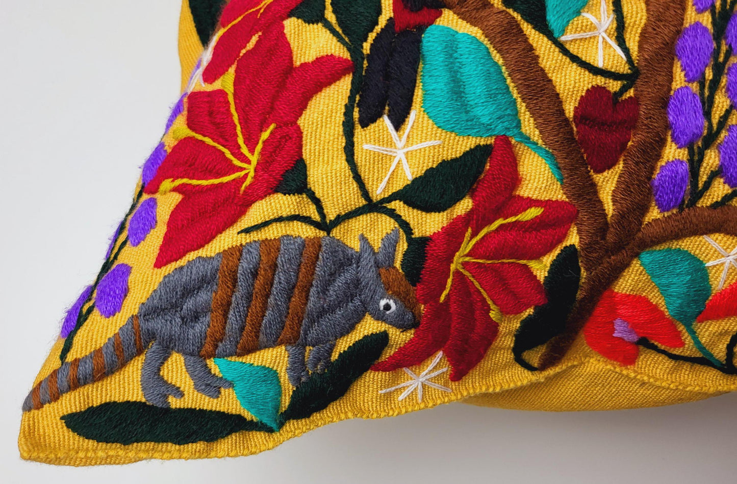 mexikanisches Zierkissen Couchkissen mit Tiermotiven handgewebt & bestickt