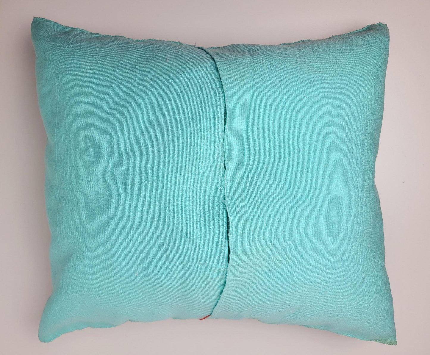 Housse de coussin mexicaine brodée et tissée à la main avec des motifs animaux traditionnels - Décoration unique et colorée pour votre maison