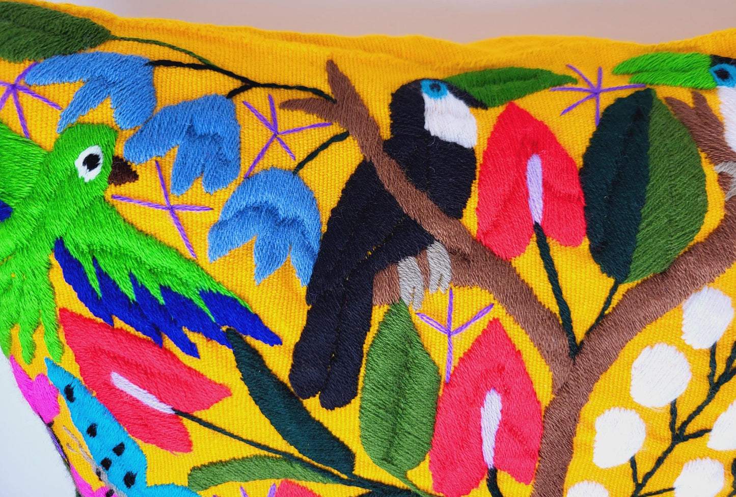 housse de coussin brodée et tissée à la main, housse de coussin motif animalier