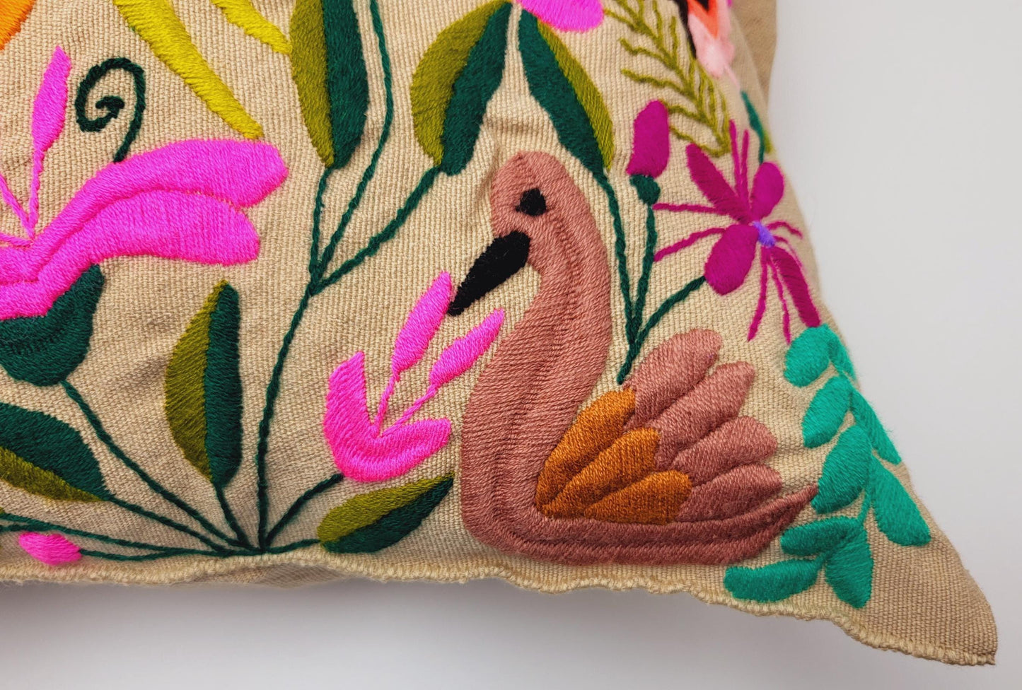 Mexikanischer handgemachter Kissenbezug, Tier und Pflanzen Stickmuster, Boho Kissenhülle