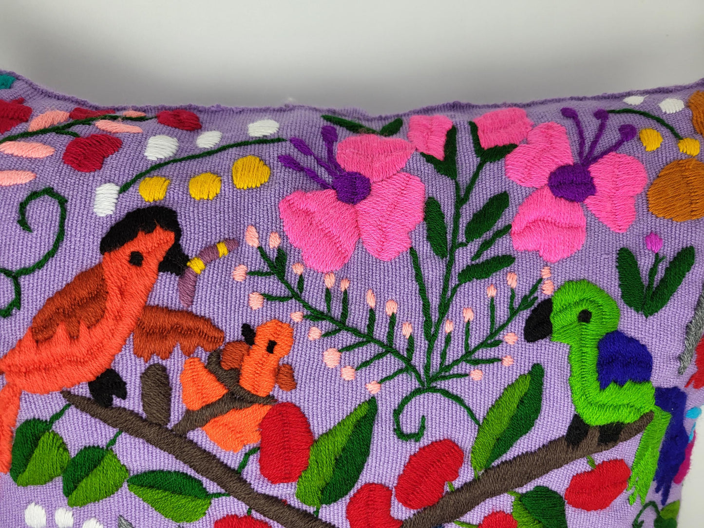 Handbestickter mexikanischer Kissenbezug - Authentisches Kunsthandwerk aus Chiapas