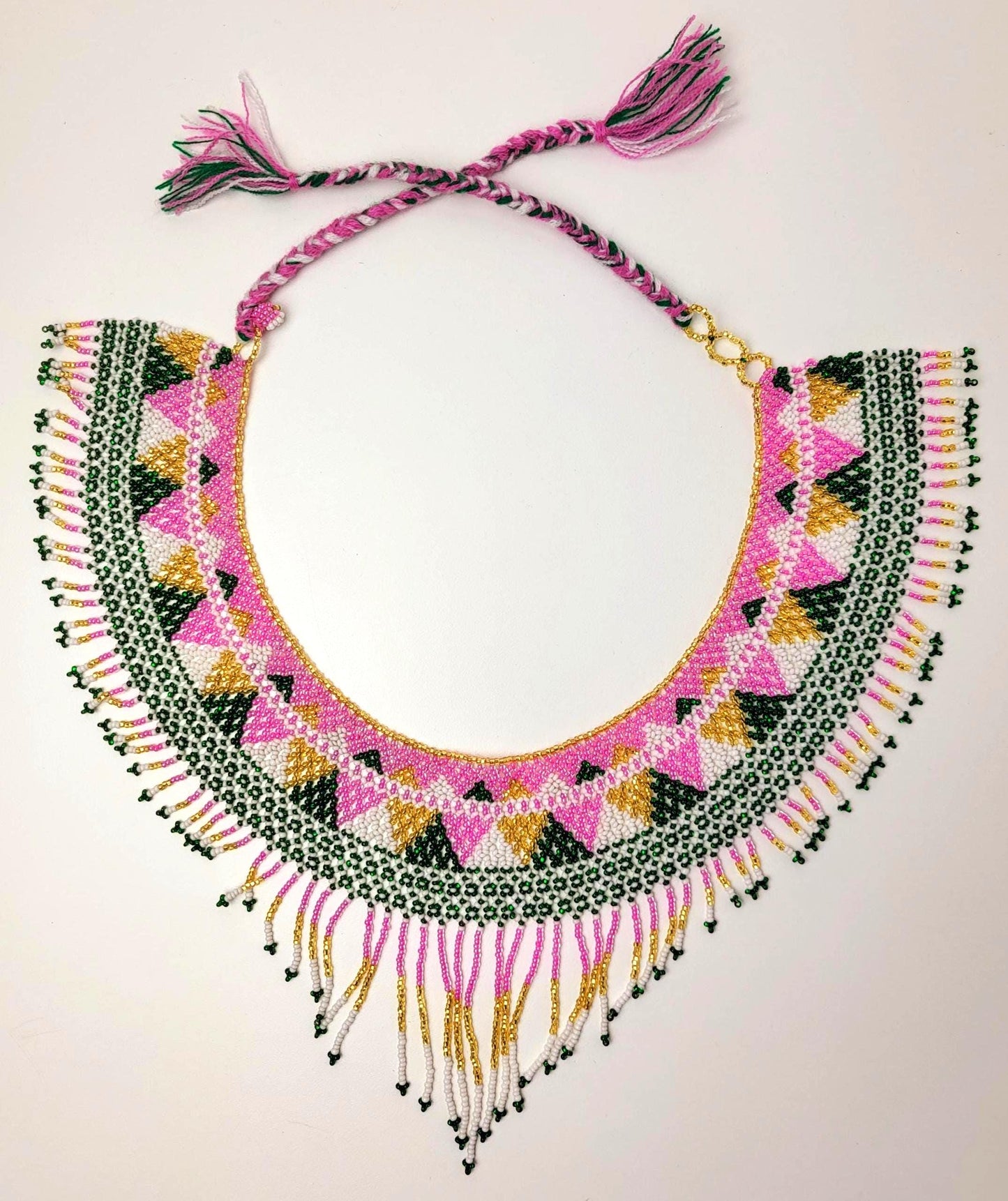 mexikanische Perlenkette, Perlenschmuck aus Chiapas Mexiko, bunte Ketten hergestellt von Indigenen Frauen