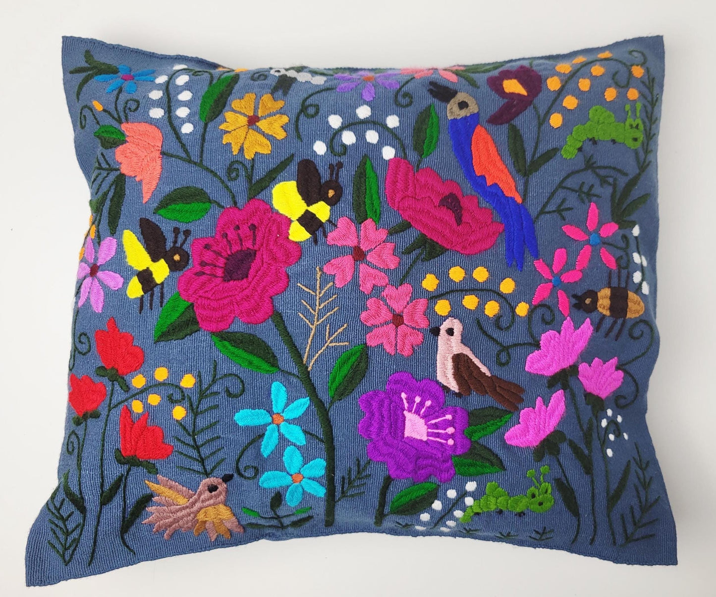 mexikanisches Zierkissen Couchkissen mit Tiermotiven handgewebt & bestickt