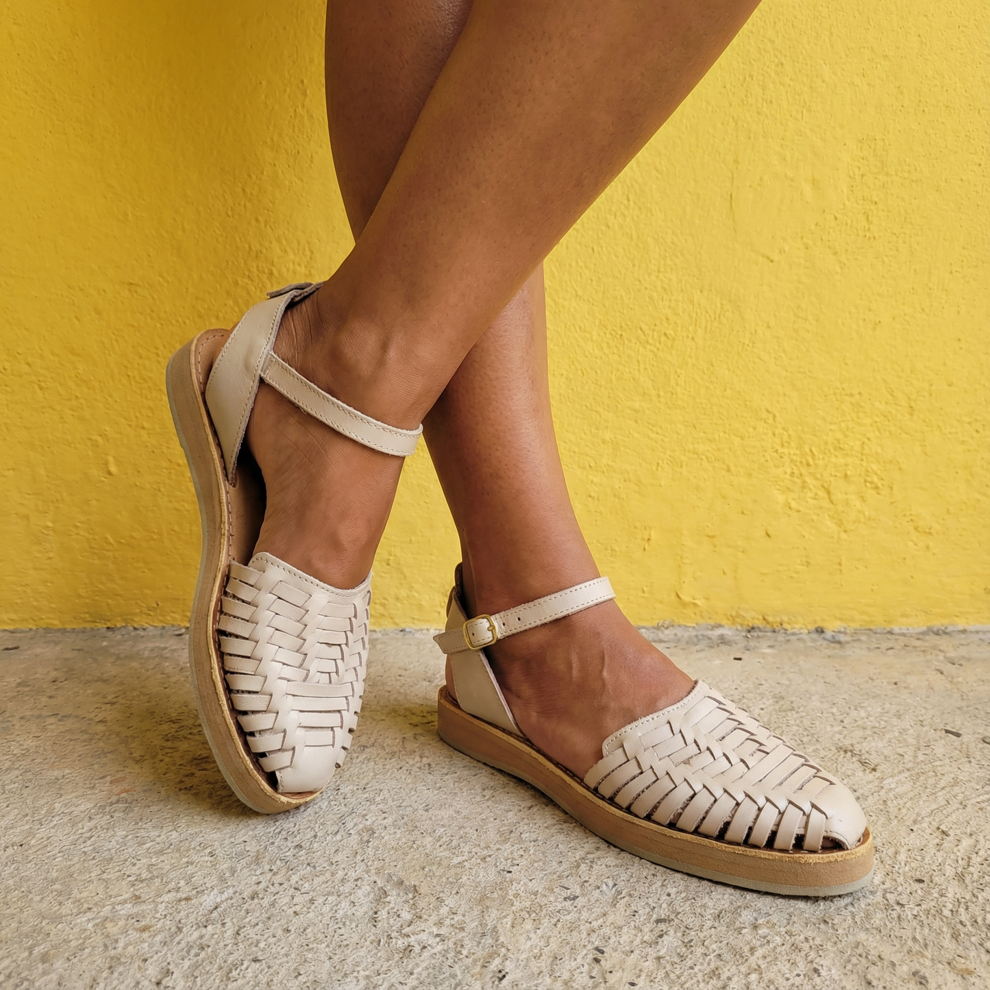 Weiße Huaraches Fairmex