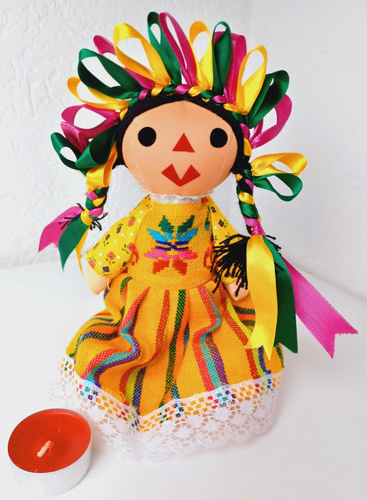 hangefertigte traditionelle mexikanische Puppe, Lele Puppe, Deko Puppe, bunte Puppe