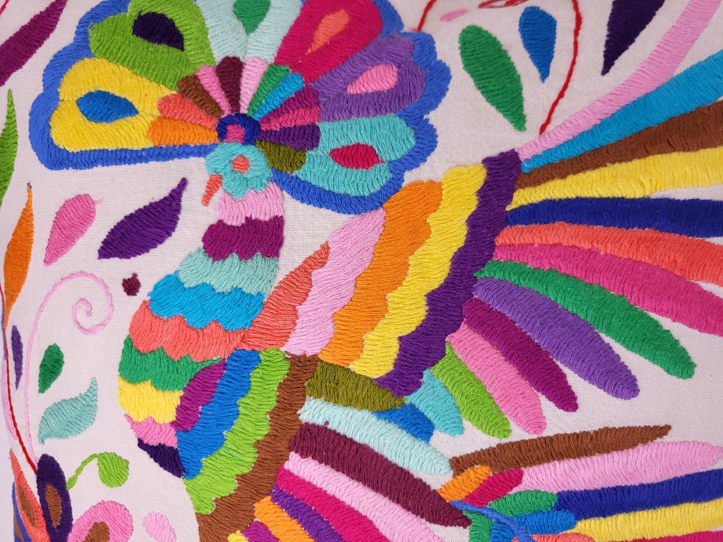 Otomi Kissenbezug, Made in Mexico, hangbestickter mexikanischer Kissenbezug