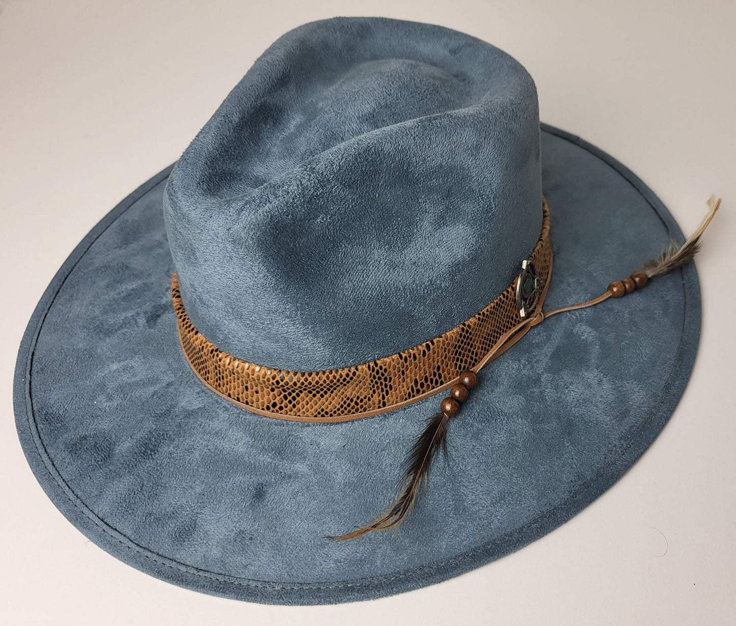 Fedora Hut mit Hutschmuck, handgemachter Hut aus Mexiko,  Hut mit Federn, Boho Hut