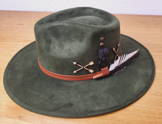 Fedora Hut mit Hutschmuck, handgemachter Hut aus Mexiko,  Hut mit Federn, Boho Hut