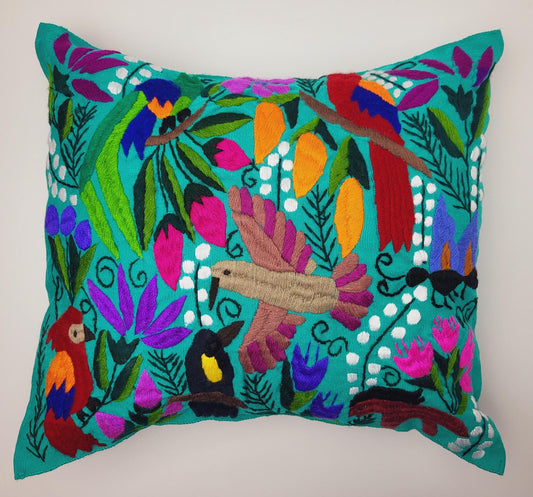 Hand-embroidered and woven Mexican cushion cover with animal pattern – Unique handicrafts from Mexico