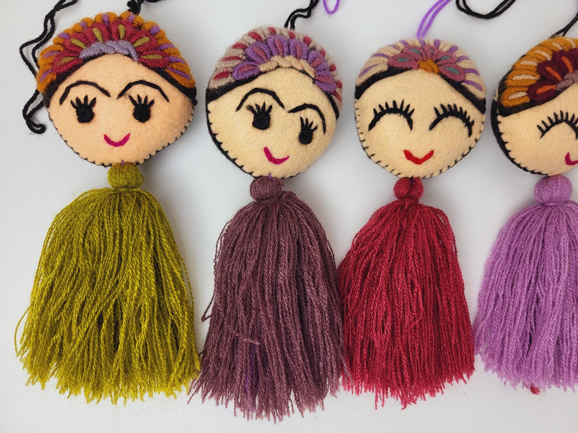 bunte Filzanhänger aus Mexiko, bunte Deko als Geschenk oder Deko für dein Zuhause von Fairmex