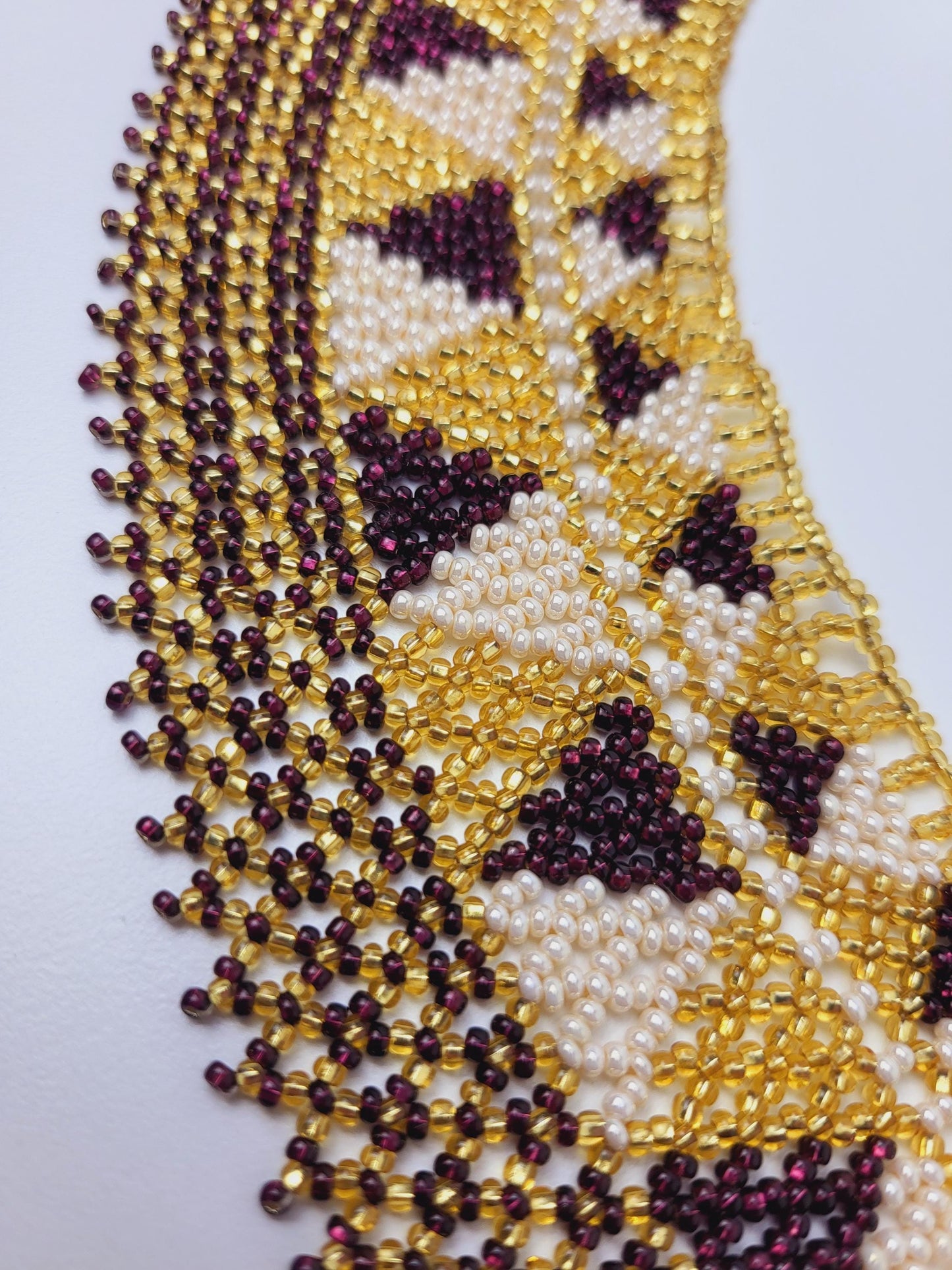 handgemachte Perlenkette, Perlenschmuck aus Chiapas Mexiko, bunte Ketten hergestellt von Indigenen Frauen