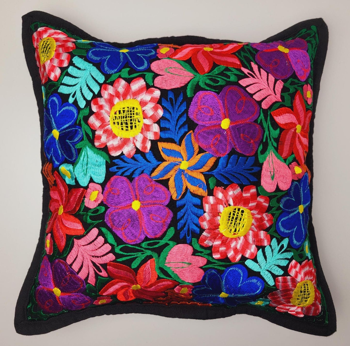 Mexikanischer handbestickter traditioneller Kissenbezug / mexikanisches buntes Dekor / Chiapas Stil / buntes Blumenmuster