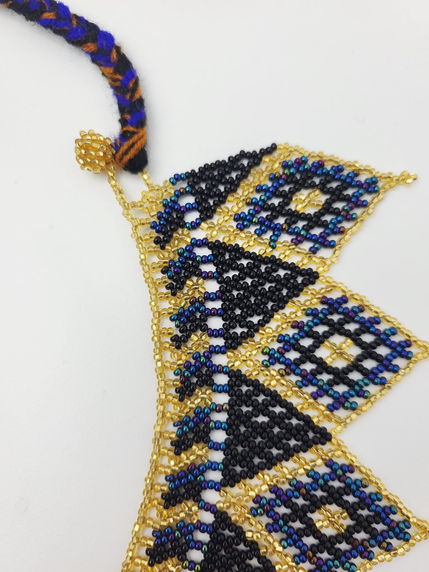 mexikanische Perlenschmuck, Perlenkette aus Chiapas Mexiko, bunte Ketten hergestellt von Indigenen Frauen