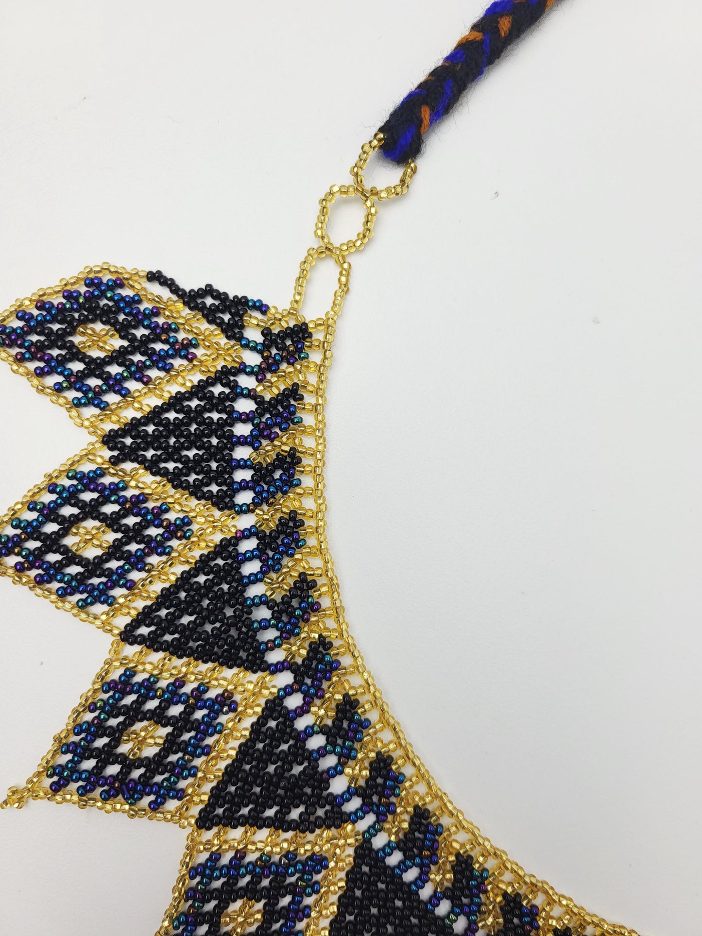 mexikanische Perlenschmuck, Perlenkette aus Chiapas Mexiko, bunte Ketten hergestellt von Indigenen Frauen