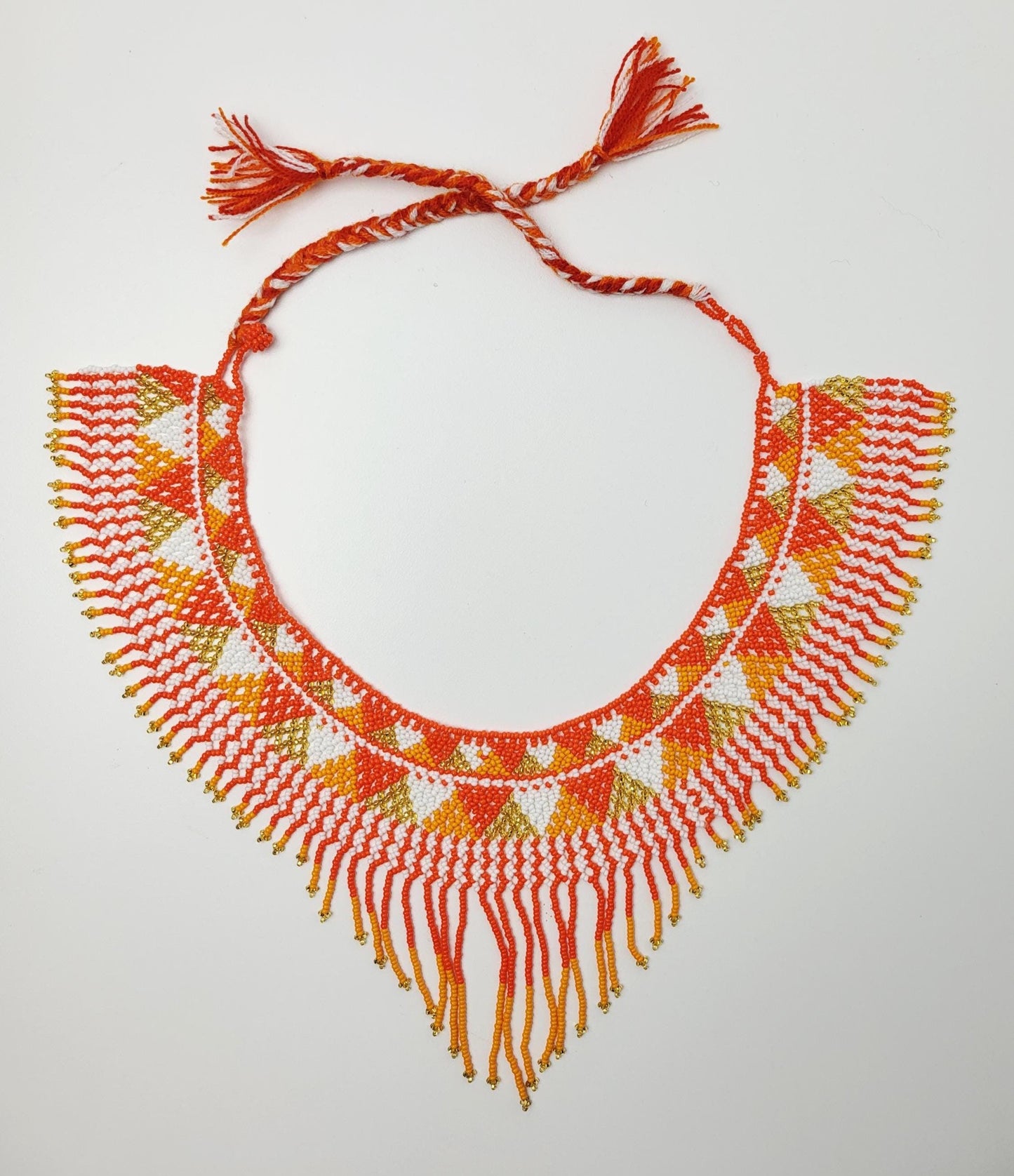 mexikanische Perlenschmuck, Perlenkette aus Chiapas Mexiko, bunte Ketten hergestellt von Indigenen Frauen