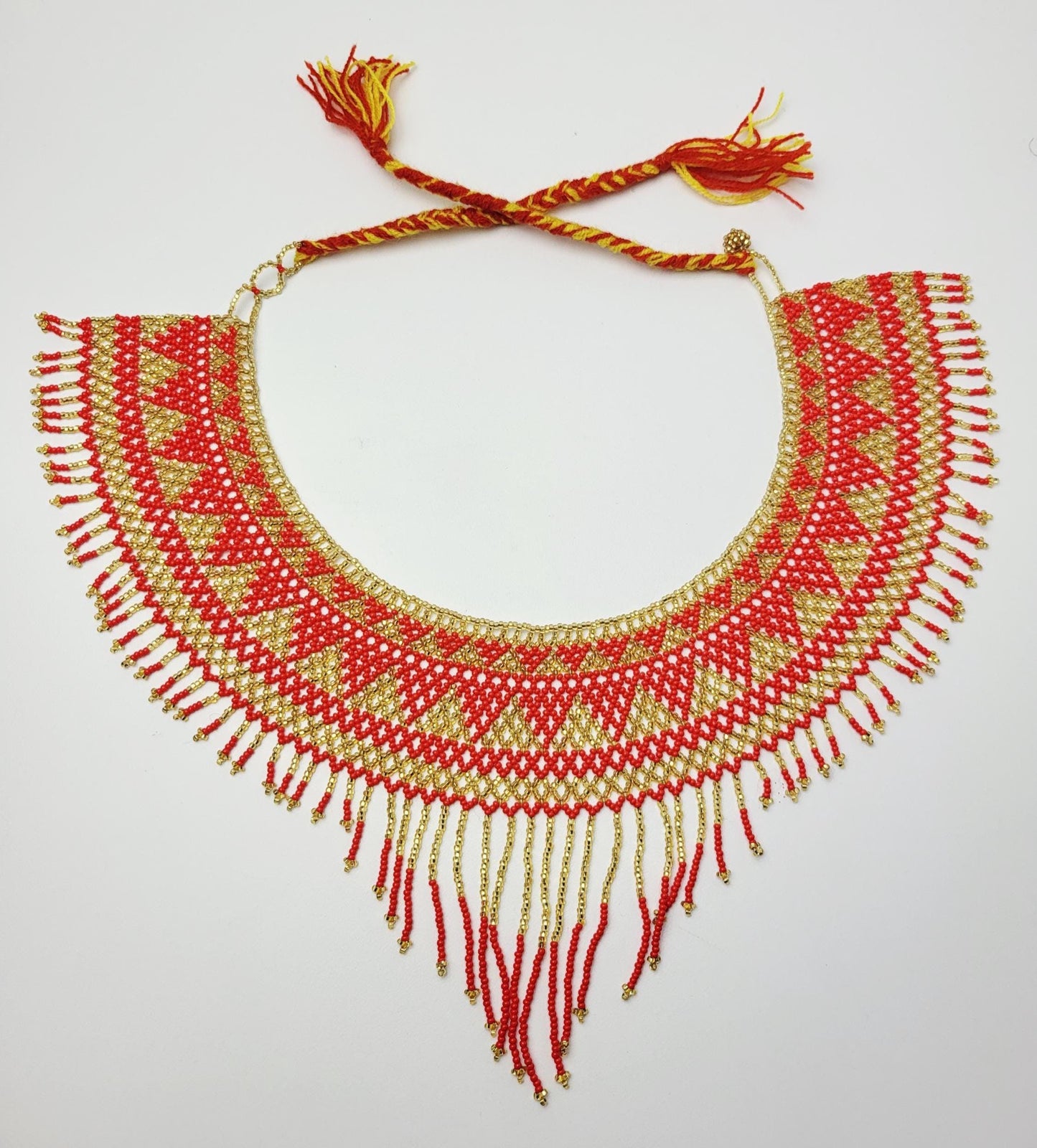 mexikanische Perlenschmuck, Perlenkette aus Chiapas Mexiko, bunte Ketten hergestellt von Indigenen Frauen