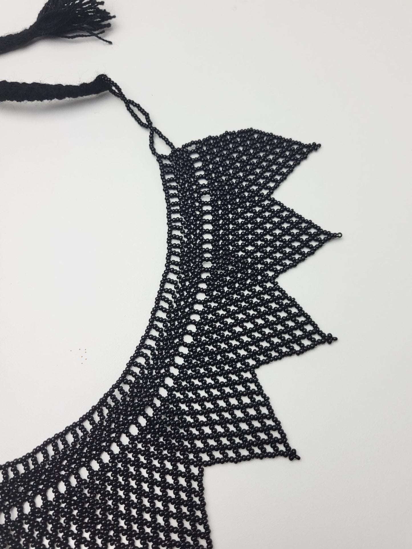 mexikanische Perlenschmuck, Perlenkette aus Chiapas Mexiko, bunte Ketten hergestellt von Indigenen Frauen