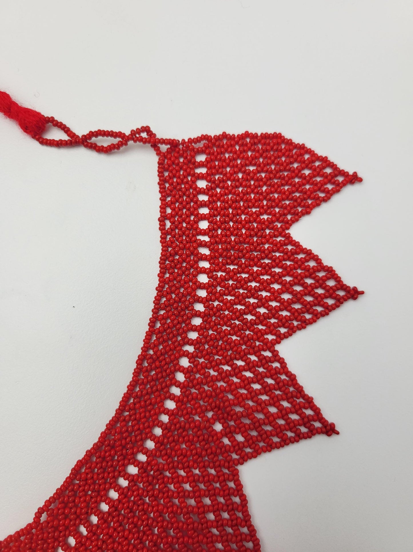 mexikanische Perlenschmuck, Perlenkette aus Chiapas Mexiko, bunte Ketten hergestellt von Indigenen Frauen