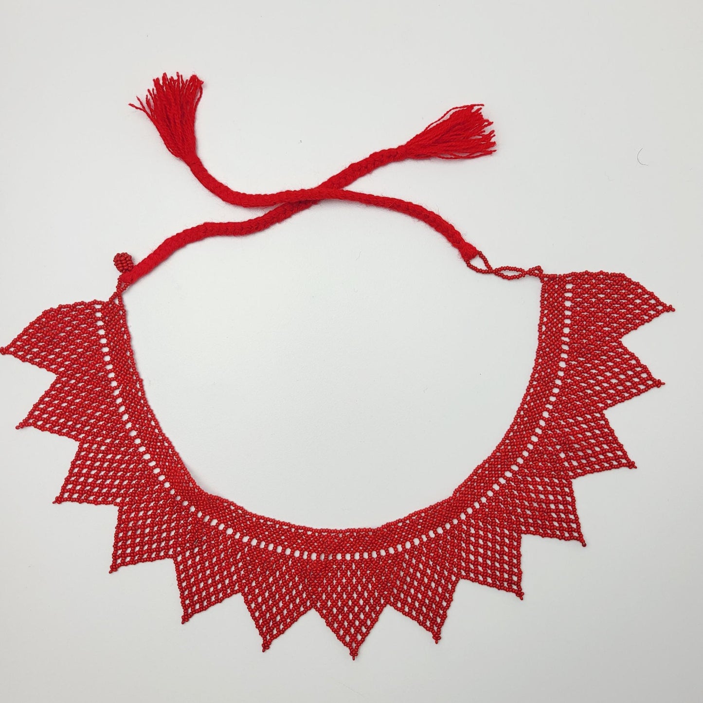 mexikanische Perlenschmuck, Perlenkette aus Chiapas Mexiko, bunte Ketten hergestellt von Indigenen Frauen