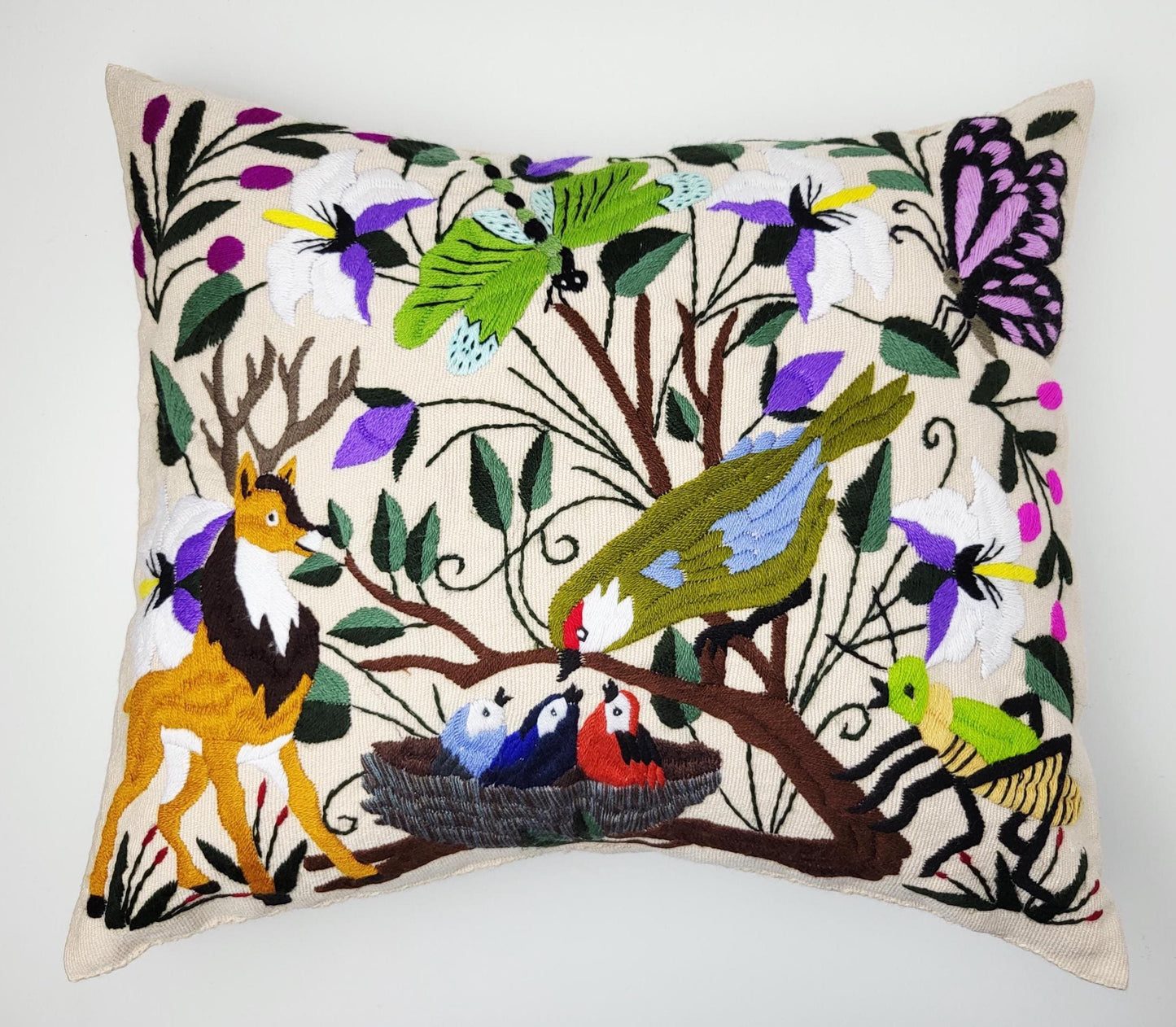 Mexikanischer handbestickter traditioneller Kissenbezug, Dekokissen mit Tiermuster, mexikanisches buntes Dekor