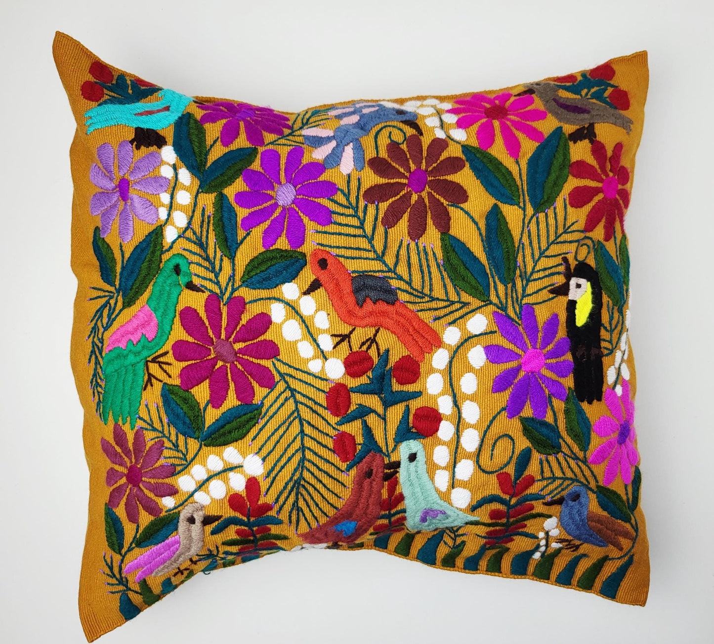 Mexikanischer handbestickter traditioneller Kissenbezug, Dekokissen mit Tiermuster, mexikanisches buntes Dekor