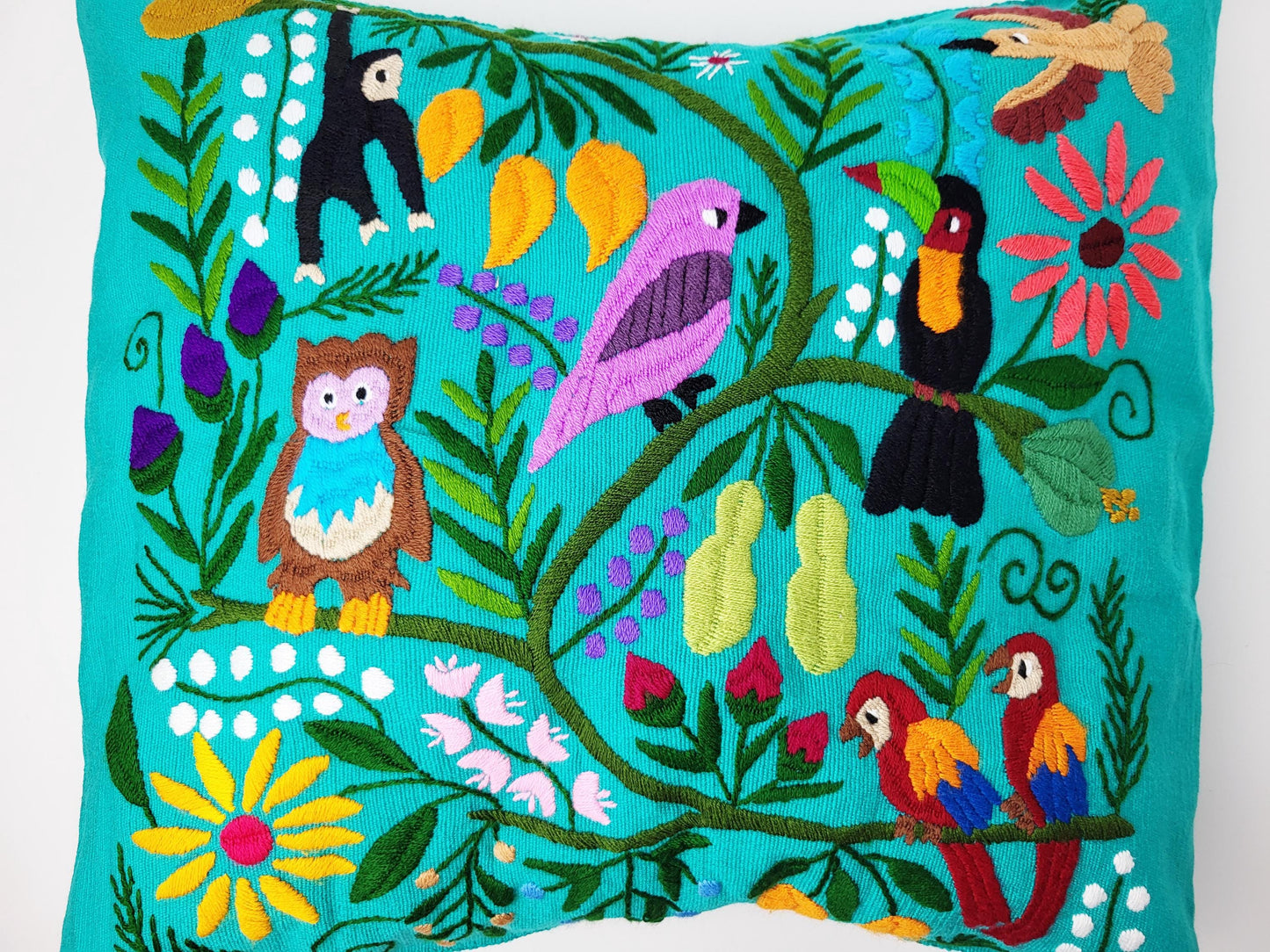 Handbestickter Kissenbezug Mexiko | Bunte Tiermuster | Fairtrade Dekokissen Chiapas | Unikat Maya Textilkunst | Boho Ethno Deko