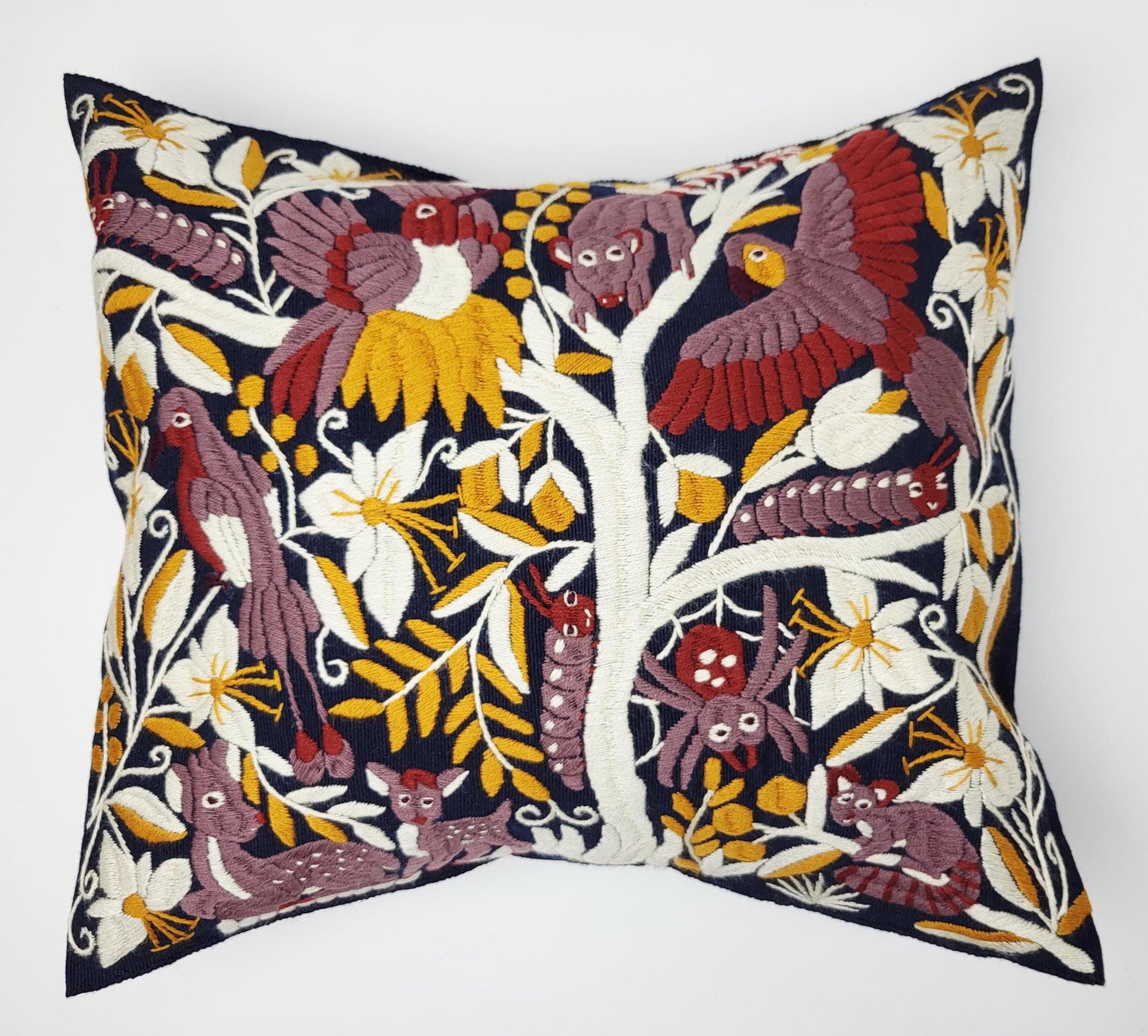 Handbestickter Kissenbezug Mexiko | Bunte Tiermuster | Fairtrade Dekokissen Chiapas | Unikat Maya Textilkunst | Boho Ethno Deko