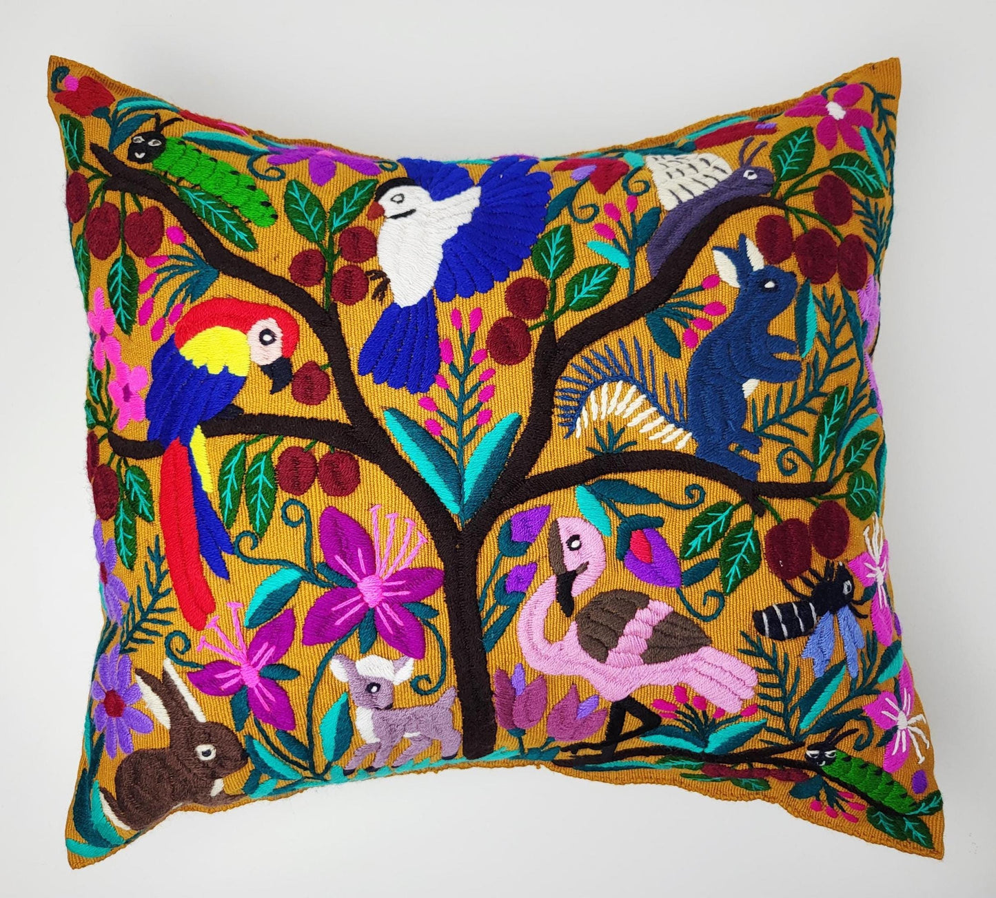 Handbestickter Kissenbezug Mexiko | Bunte Tiermuster | Fairtrade Dekokissen Chiapas | Unikat Maya Textilkunst | Boho Ethno Deko