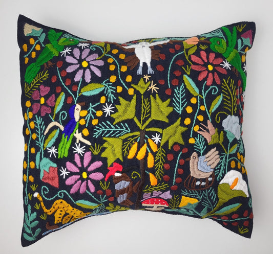 Mexikanischer handbestickter Kissenbezug mit Tiermuster