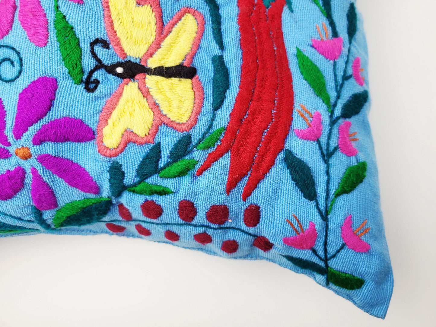 Mexikanischer handgemachter Kissenbezug, Tier und Pflanzen Stickmuster, Boho Kissenhülle