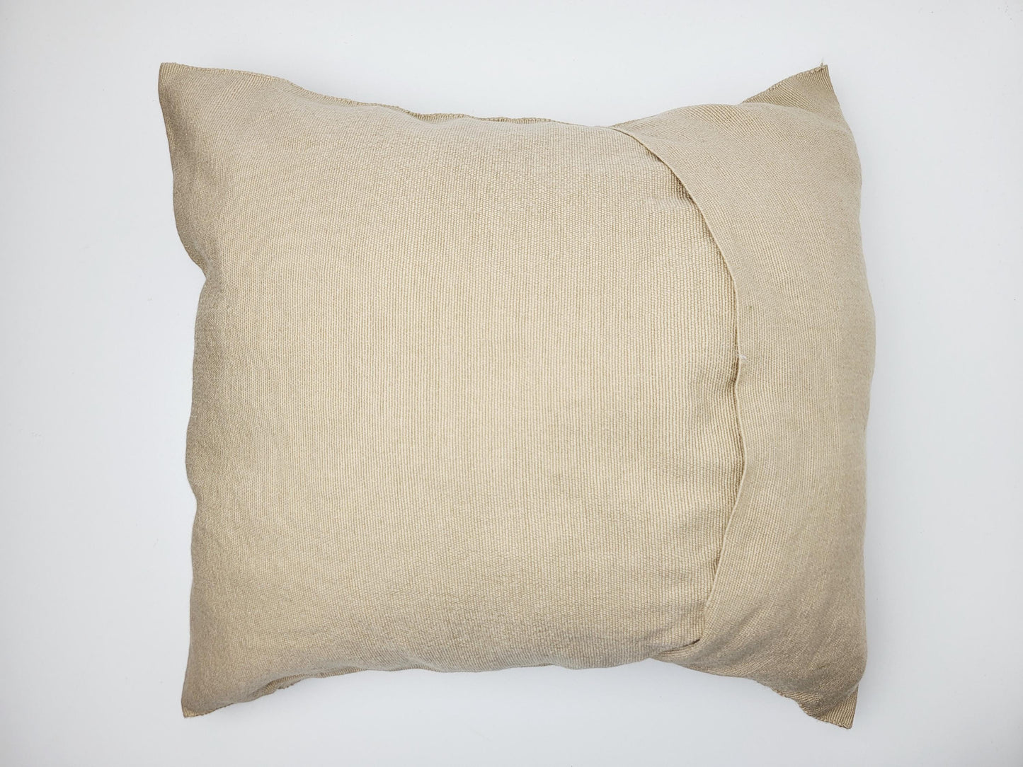 Kissen mit Tiermuster, handbestickt und gewebt in Mexiko von Indigenen Frauen