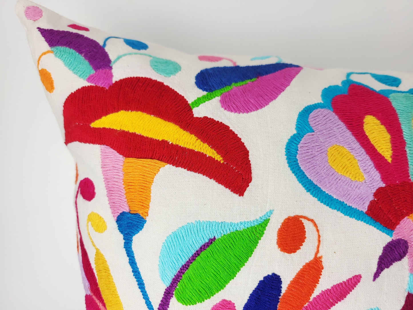 Original Otomi Kissenbezug, handbestickt in Mexiko, mexikanische Kissenhülle