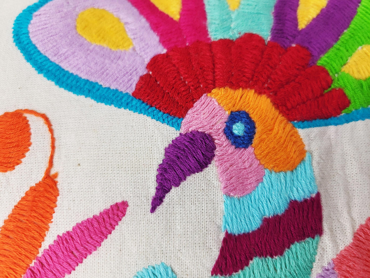 Original Otomi Kissenbezug, handbestickt in Mexiko, mexikanische Kissenhülle