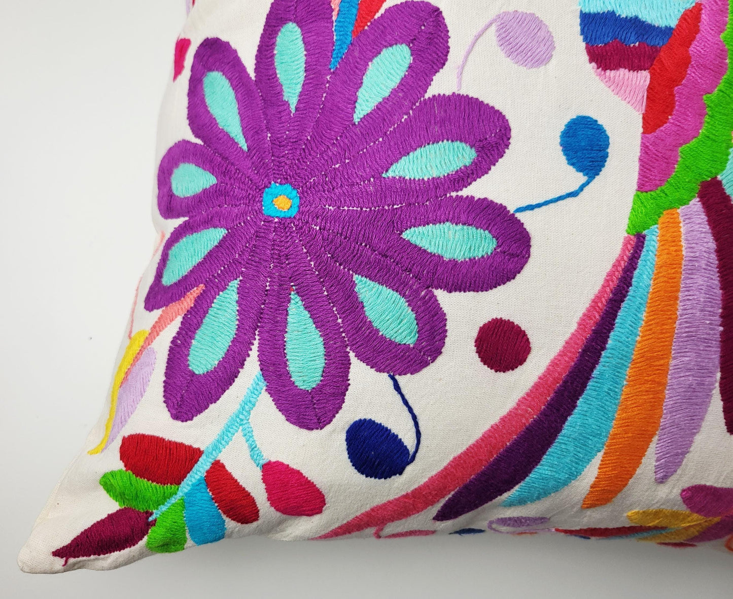 Original Otomi Kissenbezug, handbestickt in Mexiko, mexikanische Kissenhülle