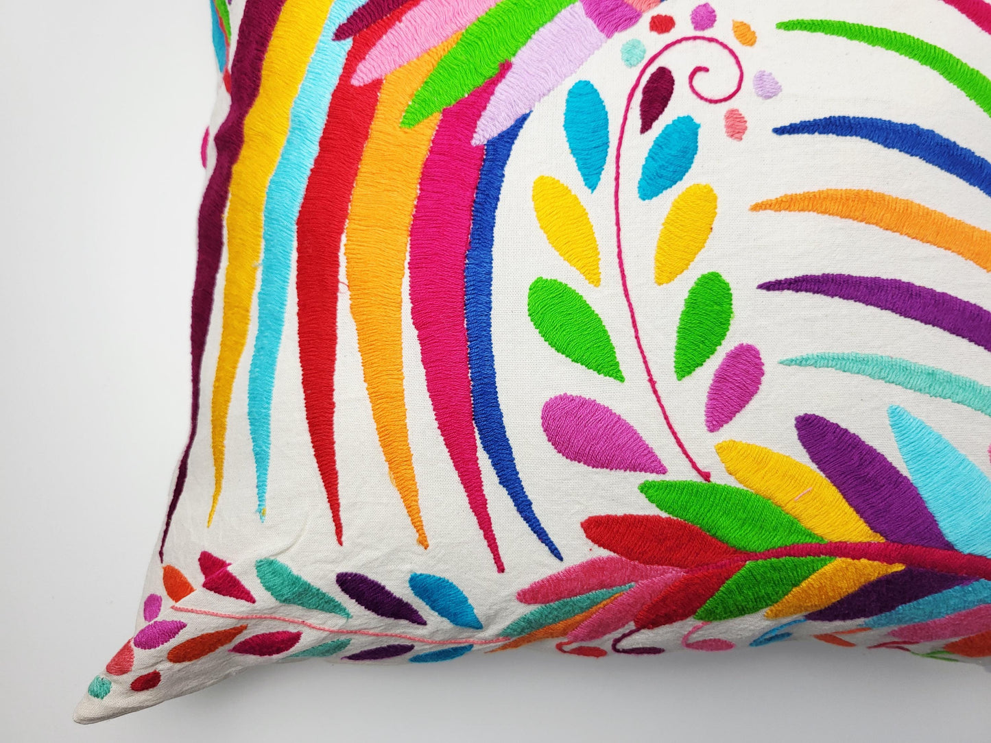 Original Otomi Kissenbezug, handbestickt in Mexiko, mexikanische Kissenhülle