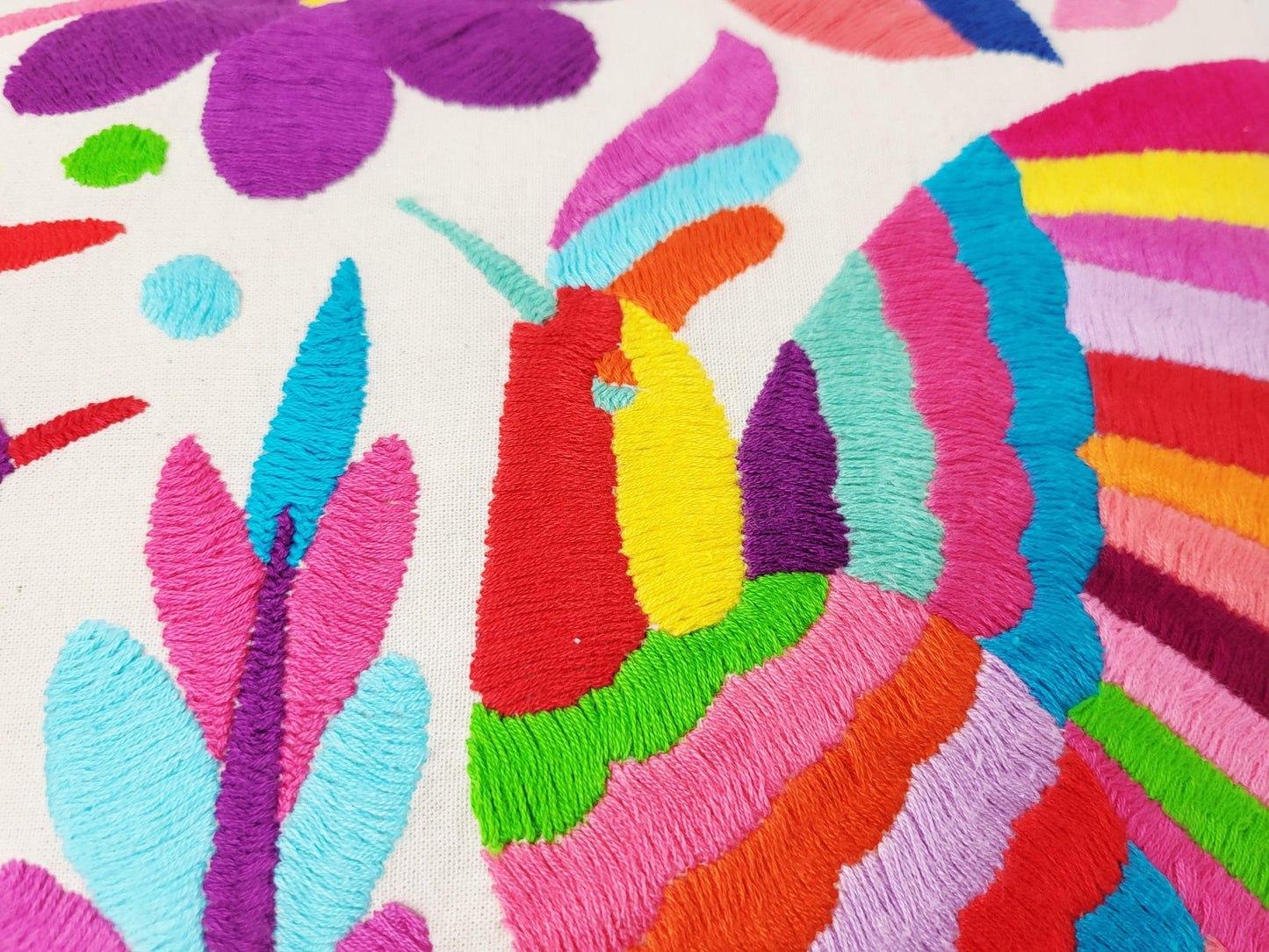 Original Otomi Kissenbezug, handbestickt in Mexiko, mexikanische Kissenhülle