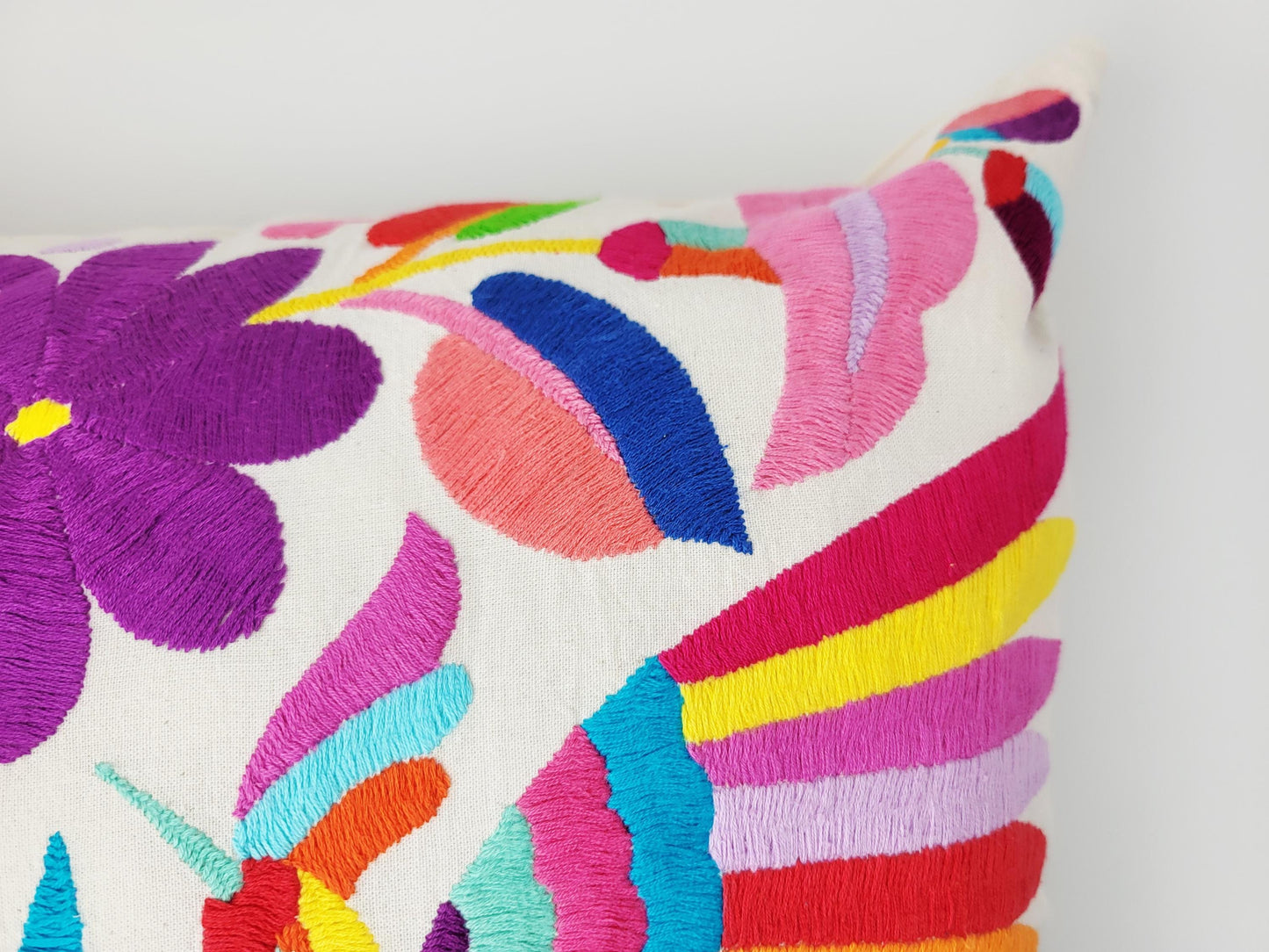 Original Otomi Kissenbezug, handbestickt in Mexiko, mexikanische Kissenhülle