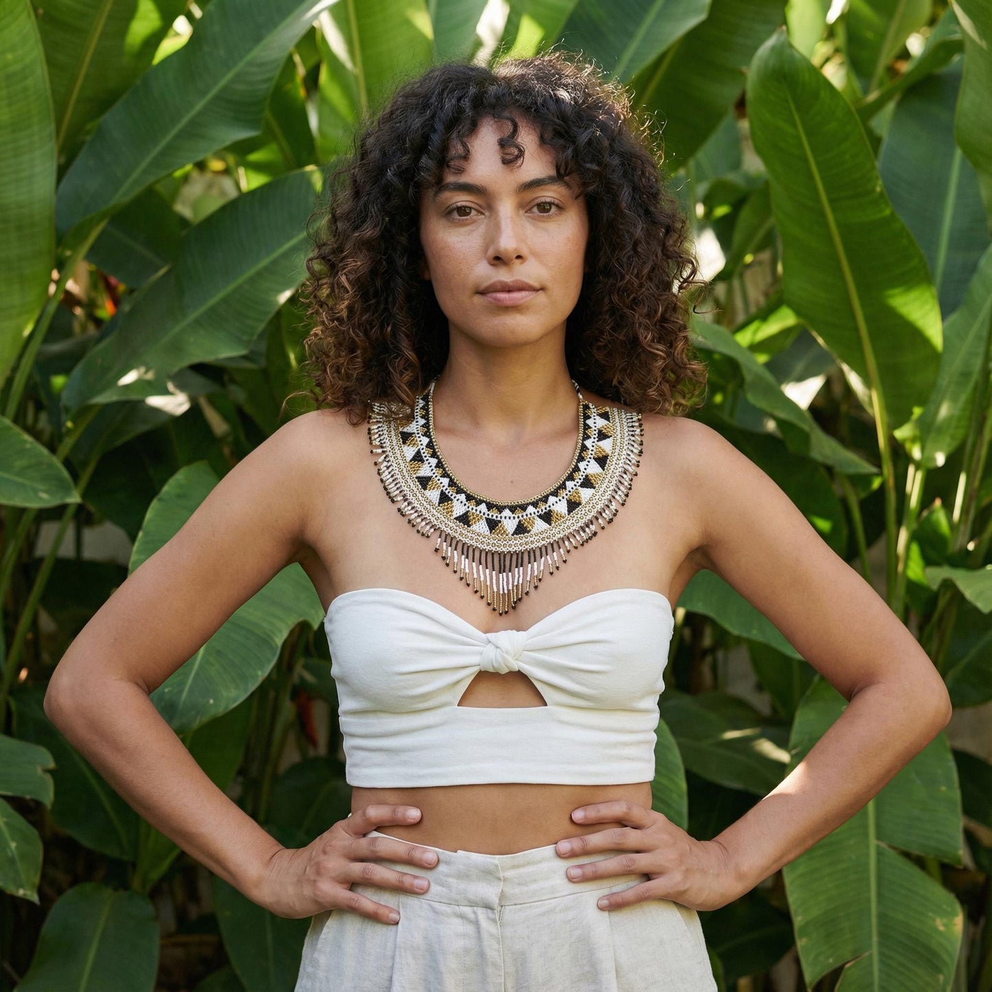 mexikanische Perlenschmuck, Perlenkette aus Chiapas Mexiko, bunte Ketten hergestellt von Indigenen Frauen