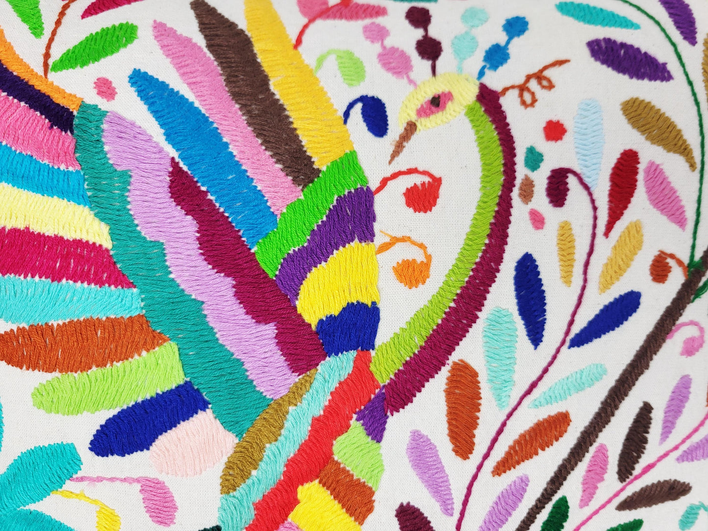 Original Otomi-Kissen – handgefertigt in den Bergen Hidalgos von Indigenen Einwohnern