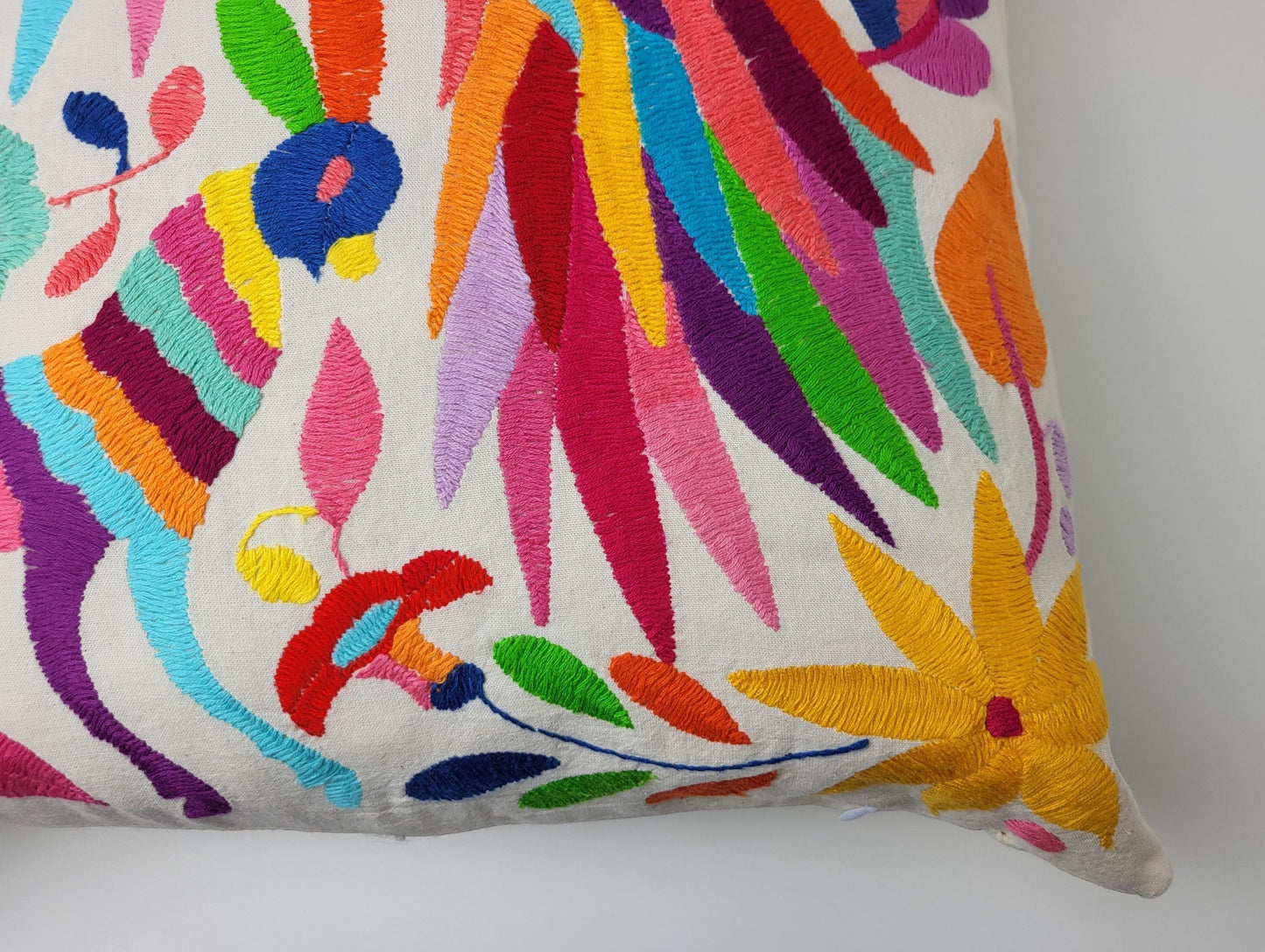 Coussin Otomi original – fait à la main dans les montagnes d'Hidalgo par des indigènes