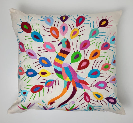 Otomi-Kissenbezug aus Mexiko – handbestickt
